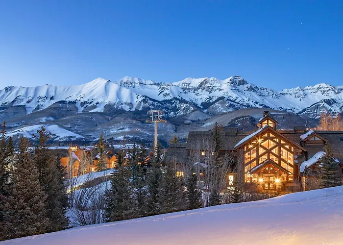 2 Bedroom Condominium - Luxury Skiin And Out