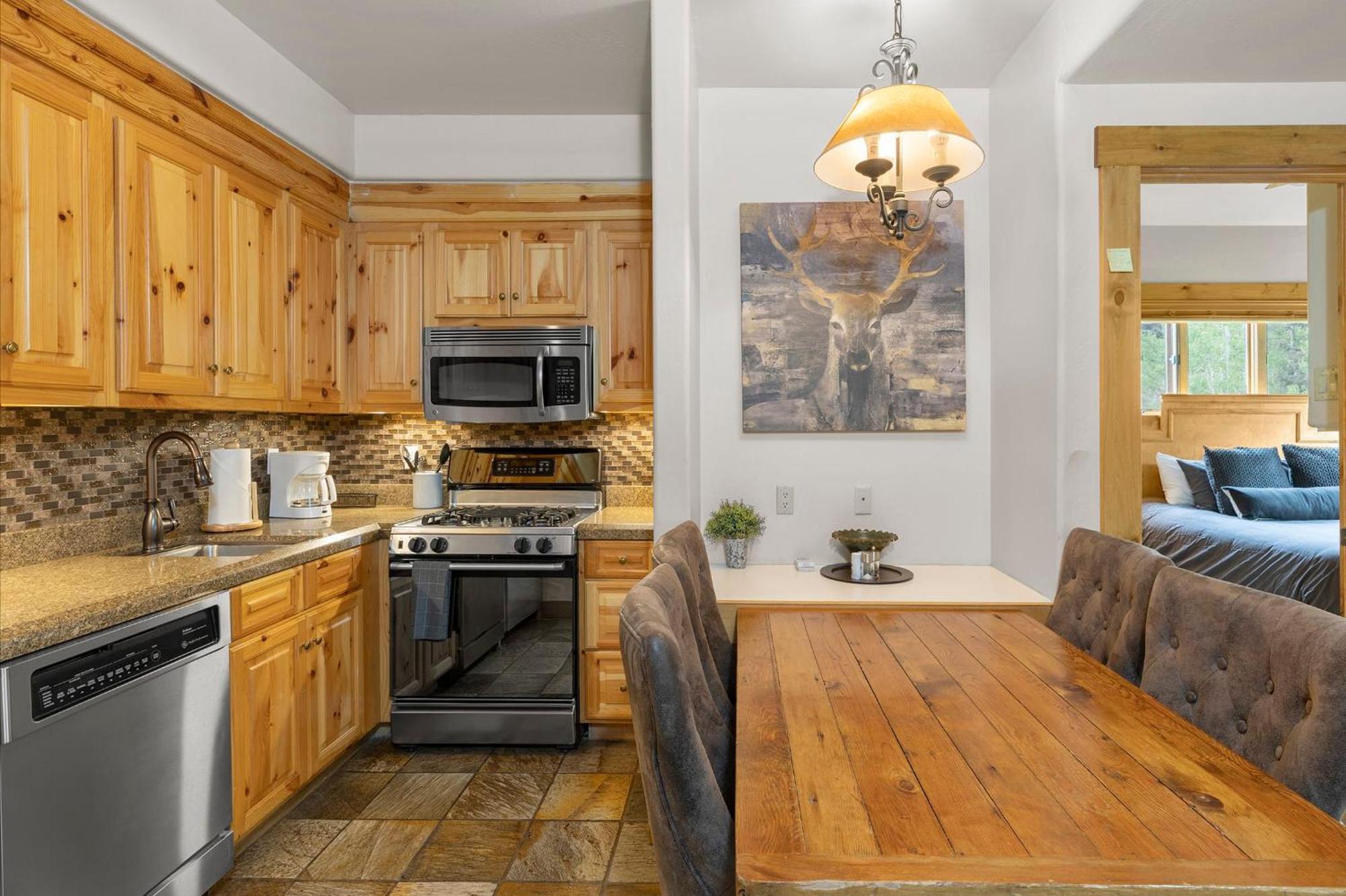 2 Bedroom - Luxury Skiin And Out